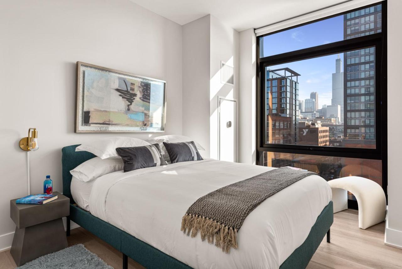 Avra Stylish Prime West Loop Location Near Union Park Apartamento
